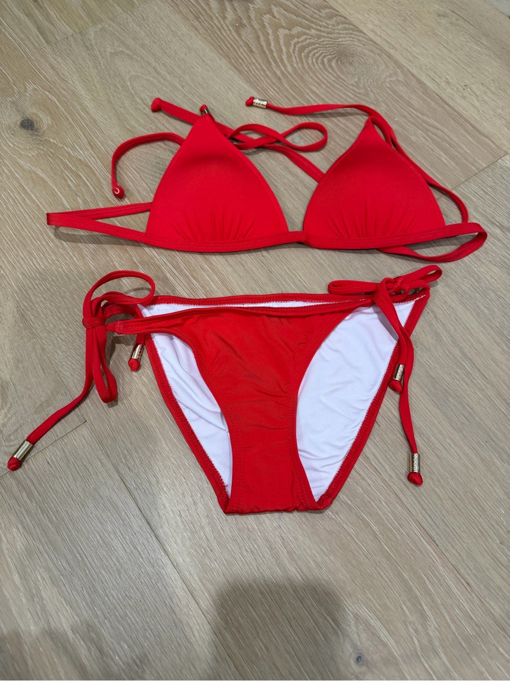 NWOT Voda Swim Triangle String Bikini Top and Seamless Side Tie Bottom in Red/XS